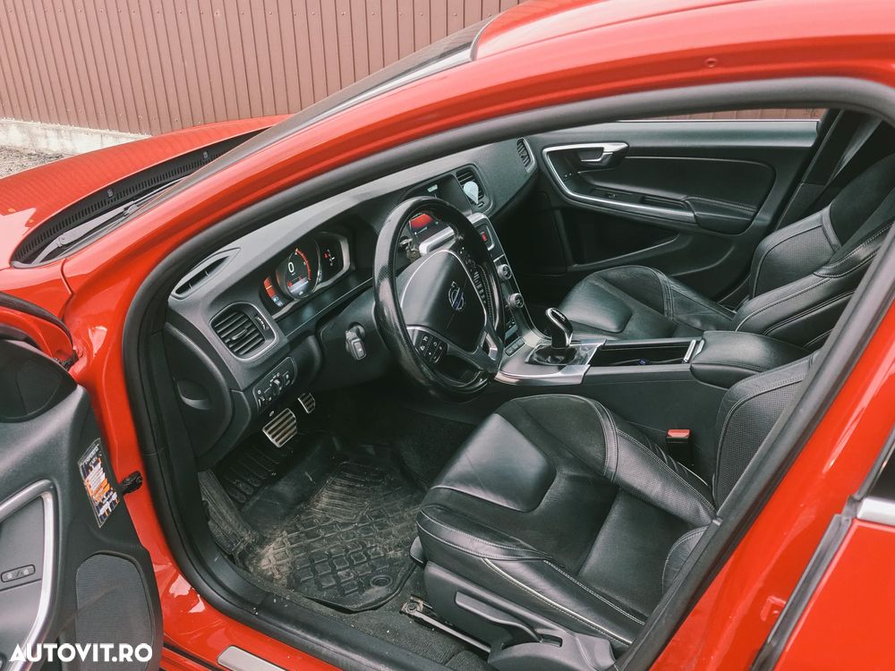 Volvo V60 D6 Twin Engine Geartronic RDesign - 4