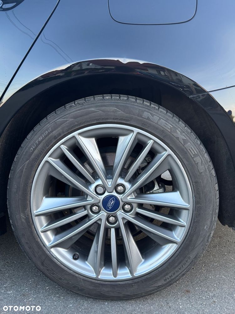 Ford Mondeo 2.0 Hybrid Vignale - 9