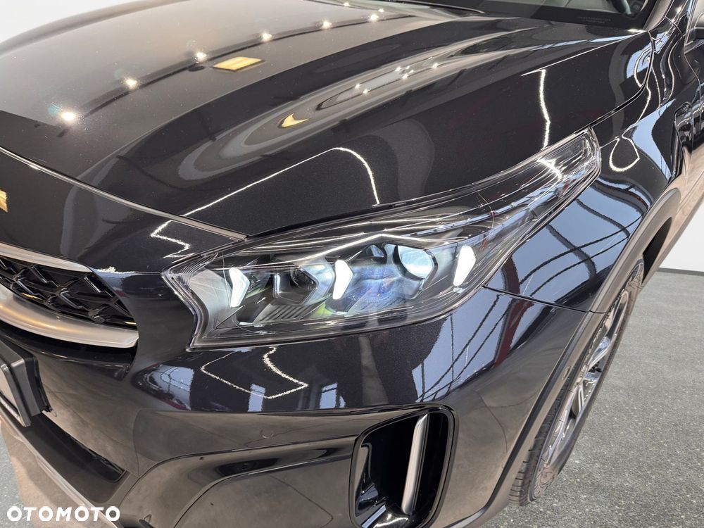Kia XCeed - 10
