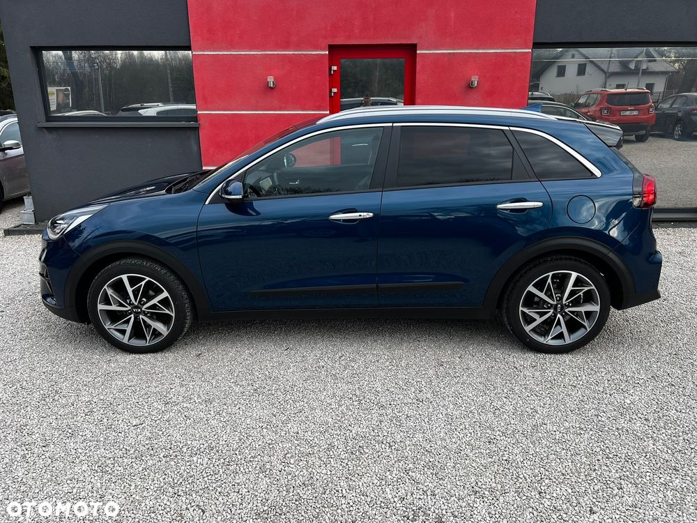 Kia Niro 1.6 GDI HEV 2WD OPF Edition 7 - 24