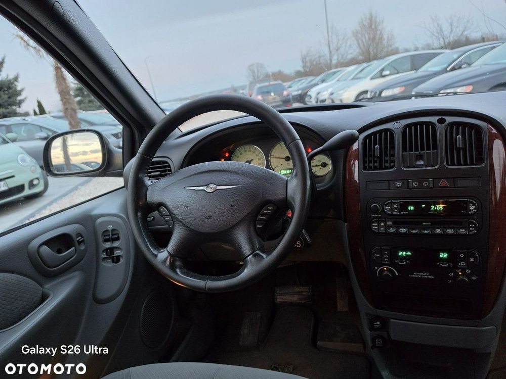Chrysler Voyager - 39