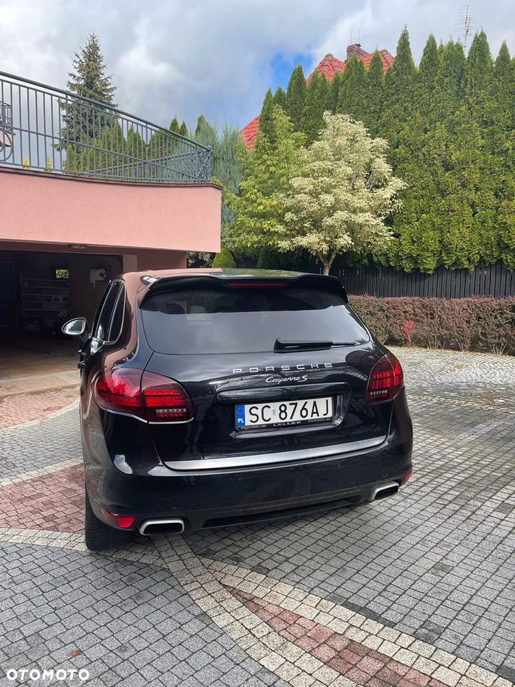Porsche Cayenne - 5