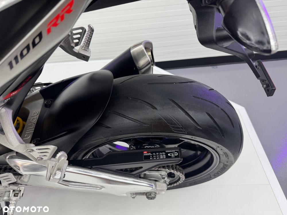 Aprilia Tuono - 29