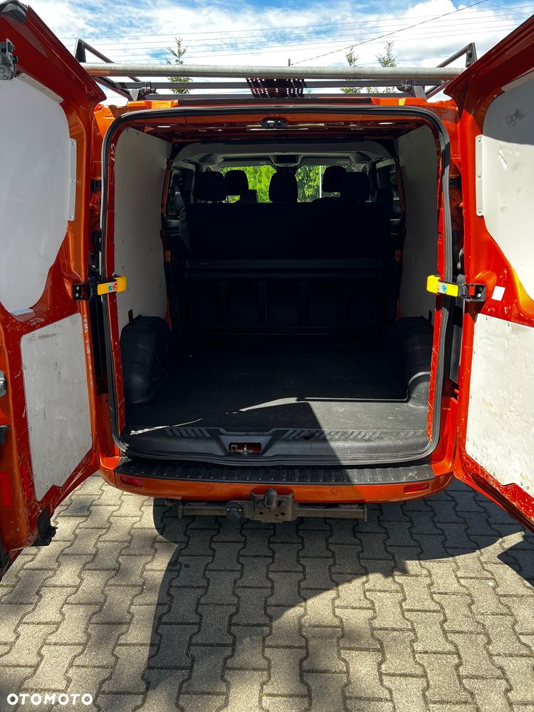 Ford Transit Custom 290 L2H1 Limited - 28