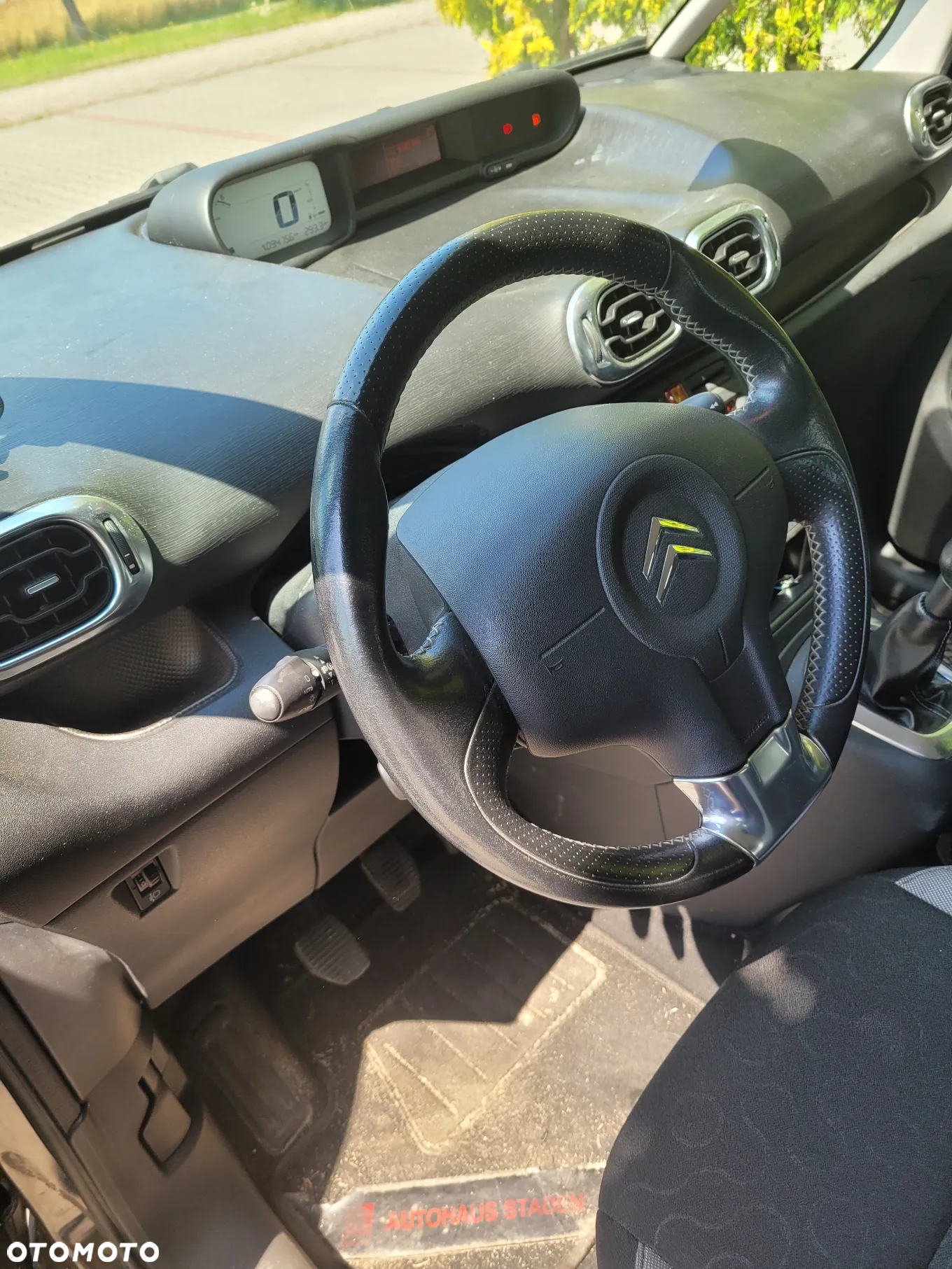 Citroën C3 Picasso 1.6i Exclusive - 10