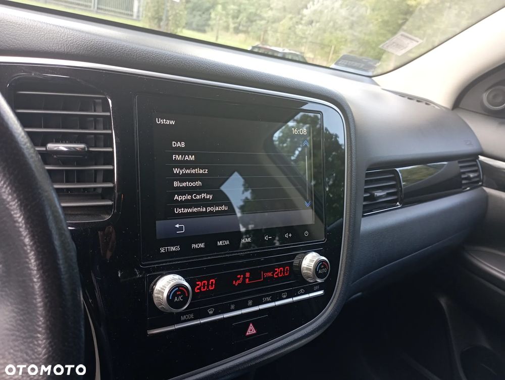 Mitsubishi Outlander 2.0 Intense + SDA 4WD CVT - 9