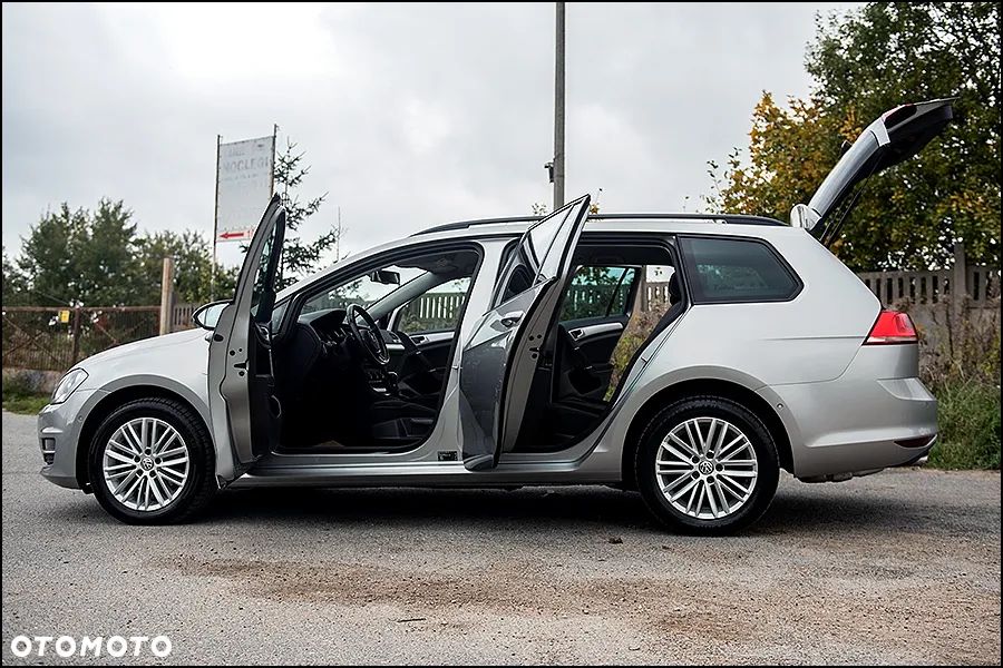 Volkswagen Golf - 14