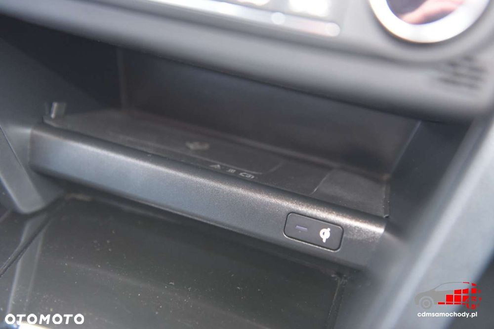 Kia XCeed - 36