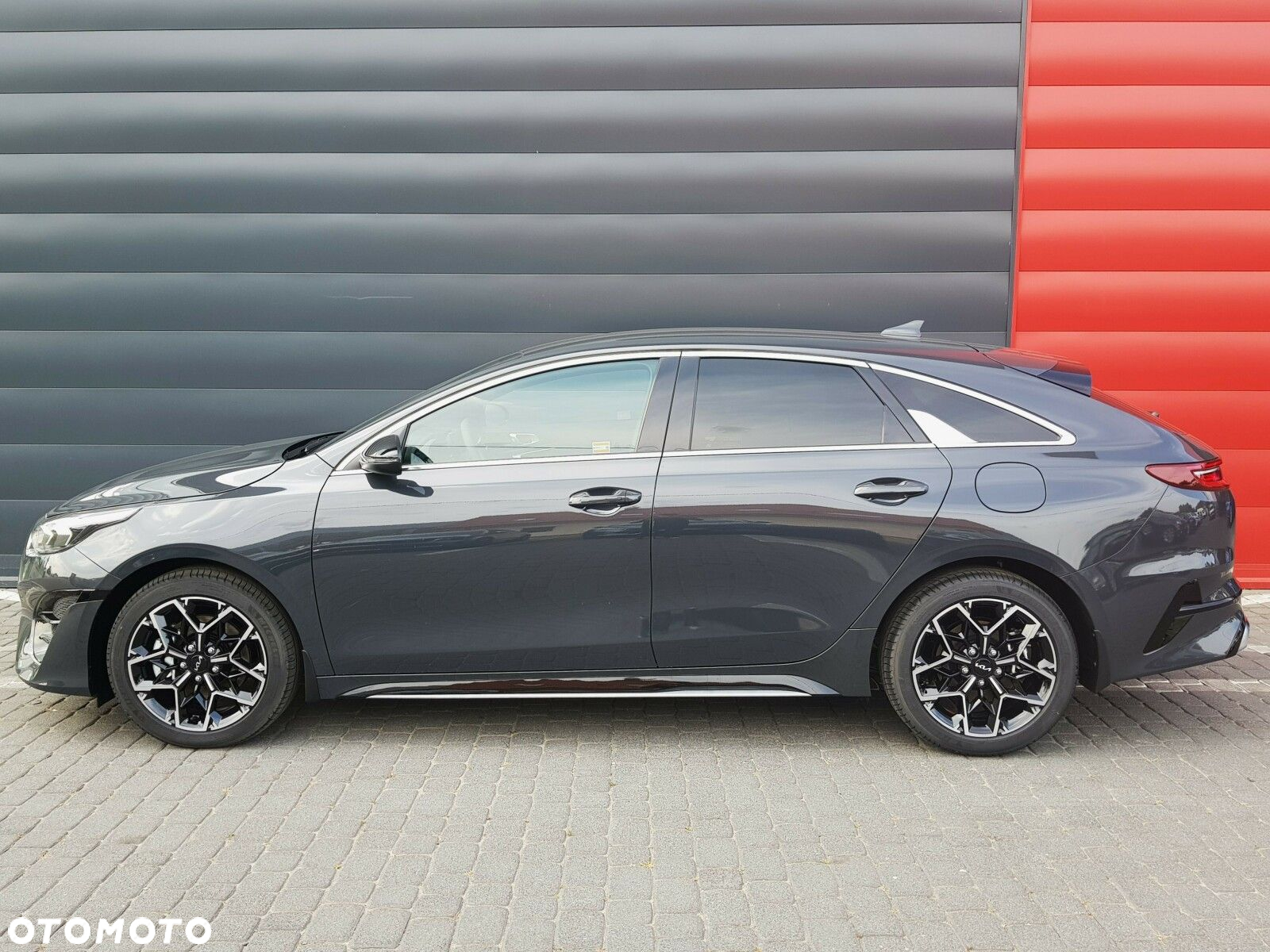 Kia ProCeed - 7