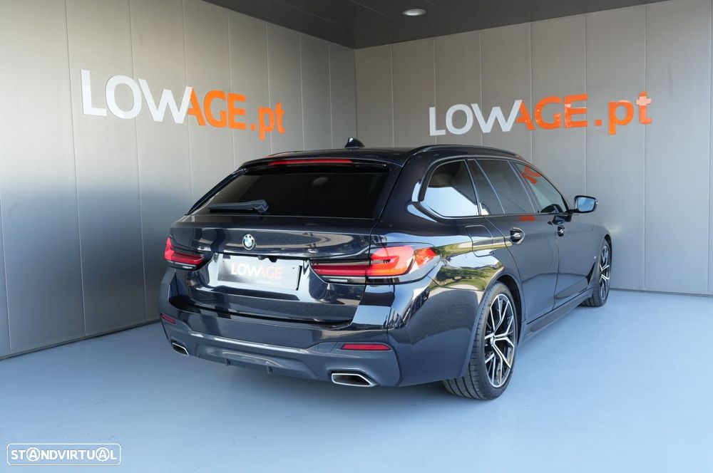 BMW 520 d Pack Desportivo M Auto - 23