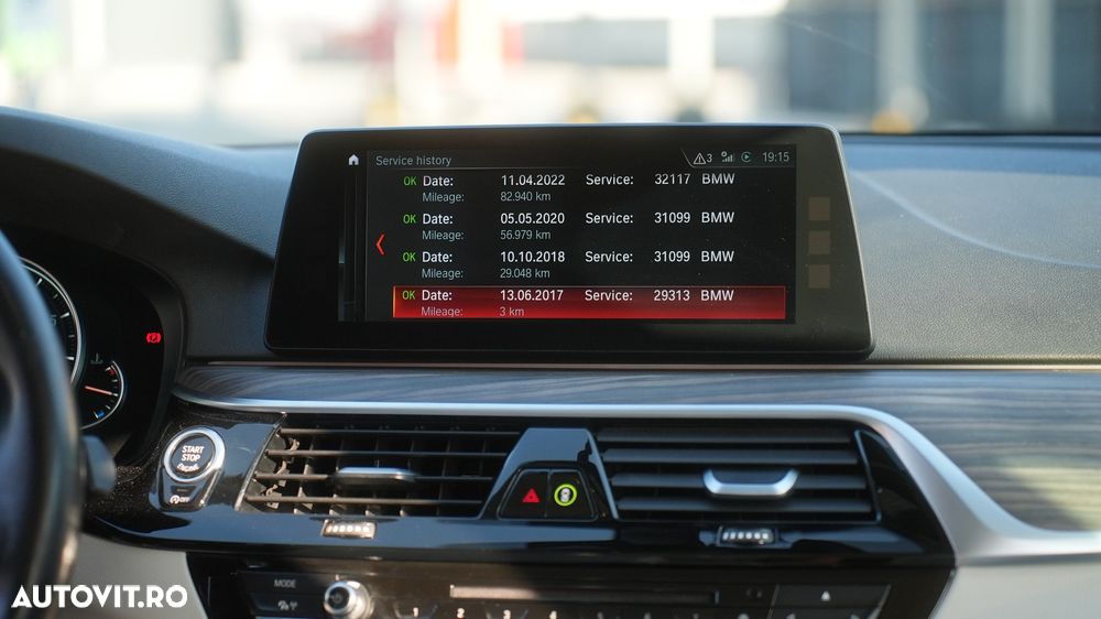 BMW Seria 5 540i Aut. Sport Line - 24
