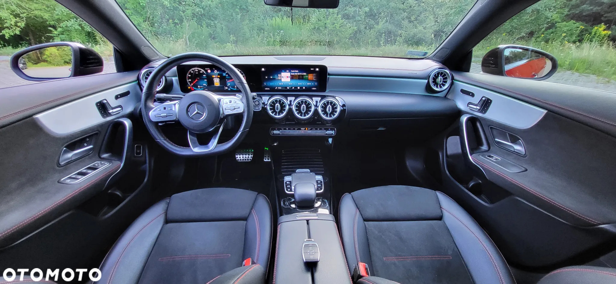 Mercedes-Benz CLA 220 4-Matic AMG Line 7G-DCT - 18