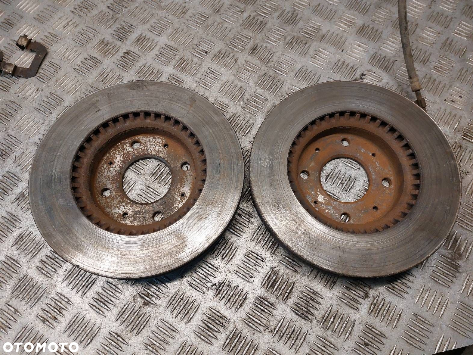 TARCZE HAMULCOWE PRZÓD + ZACISKI KIA CERATO I 2.0 CRDI BC140087 DF6229 - 10