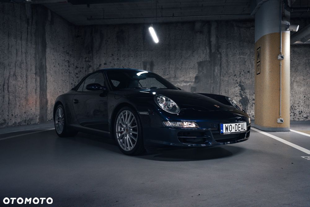 Porsche 911 Carrera S - 1