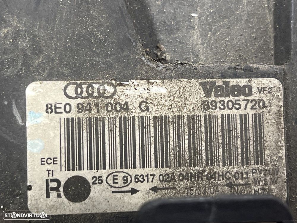 Farol normal Dto Frente AUDI A4 (8E2, B6) REF. 8E0941004G - 4