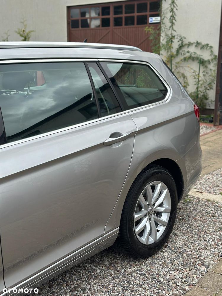 Volkswagen Passat Variant 2.0 TDI SCR (BMT) 4Mot Comfortline - 14