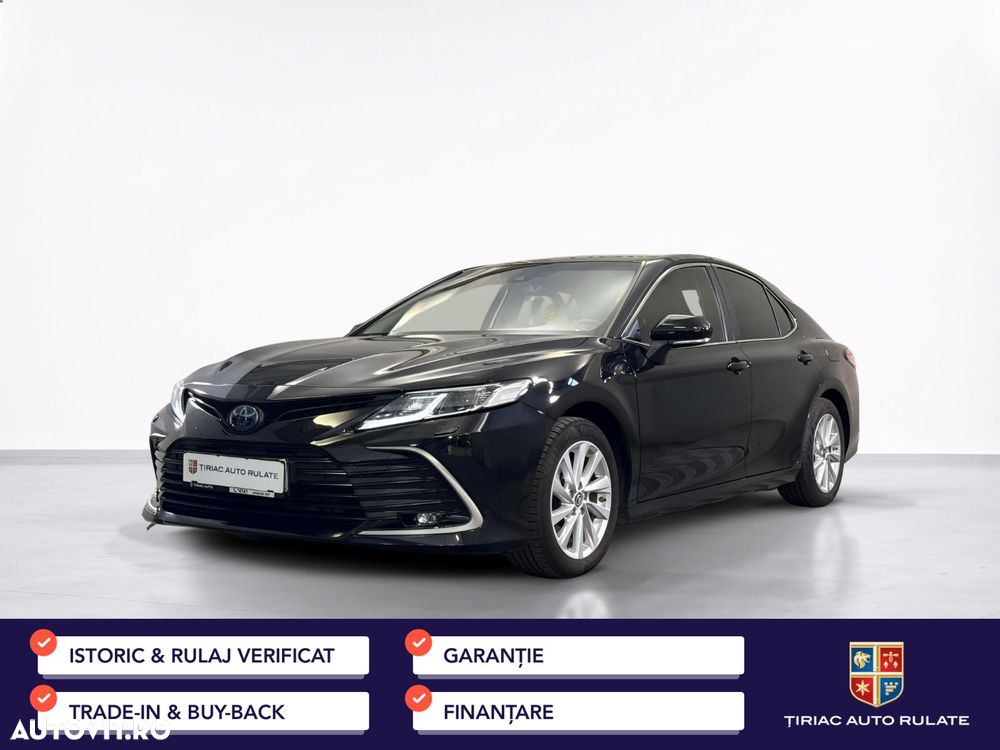 Toyota Camry - 2
