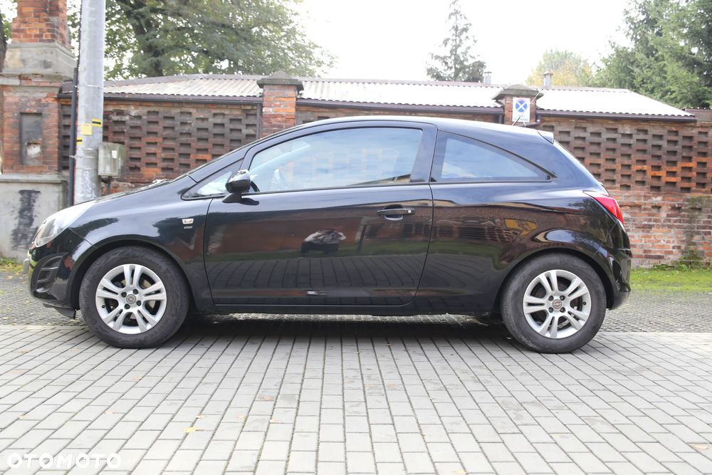 Opel Corsa 1.4 16V Energy - 3