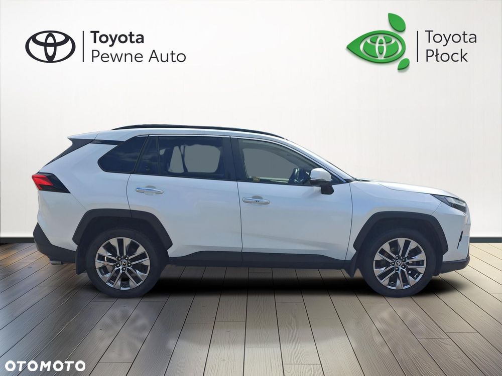 Toyota RAV4 - 8