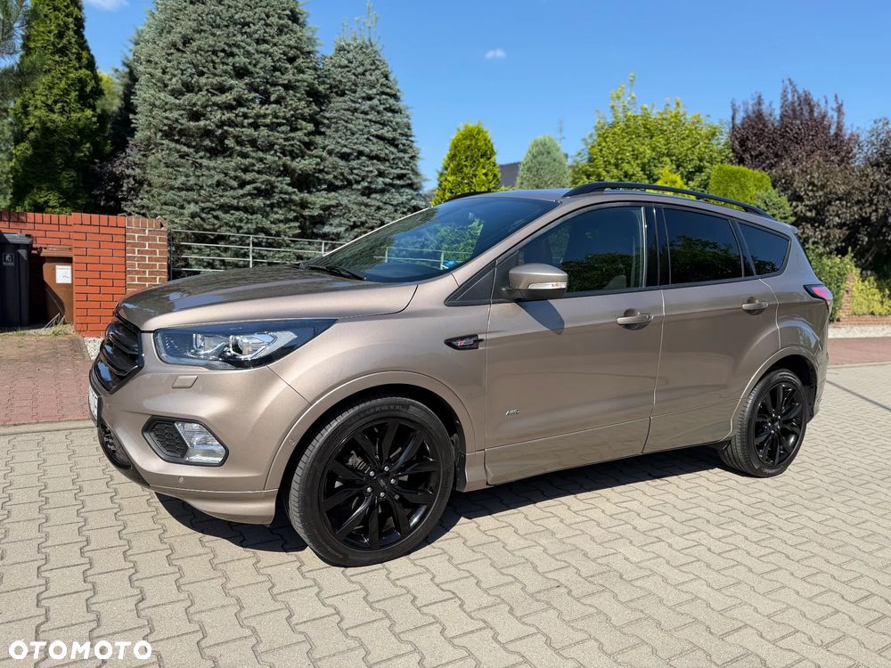 Ford Kuga 2.0 TDCi 4x4 ST-Line - 19