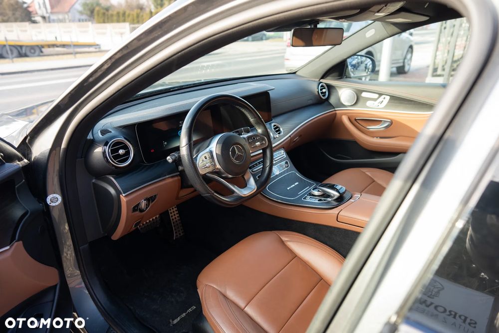 Mercedes-Benz Klasa E 300 de 9G-TRONIC AMG Line - 8