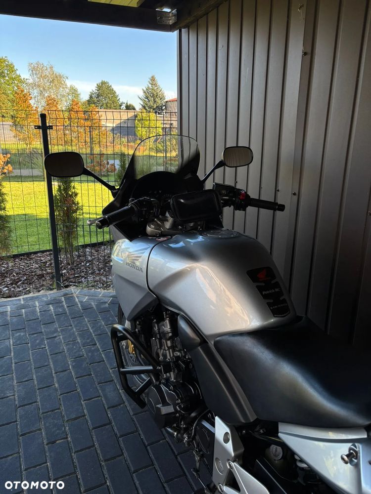 Honda CBF - 28