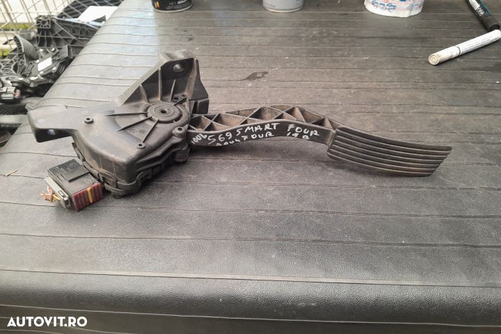 Pedala acceleratie A4543000304 A4543000304 Smart Forfour 1 [2004 - 20 - 2