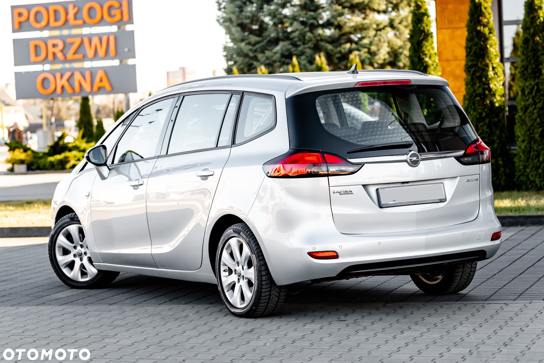 Opel Zafira Tourer 1.4 Turbo Business Edition - 3