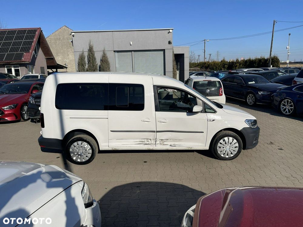 Volkswagen Caddy 2.0 TDI Comfortline 4Motion DSG - 3
