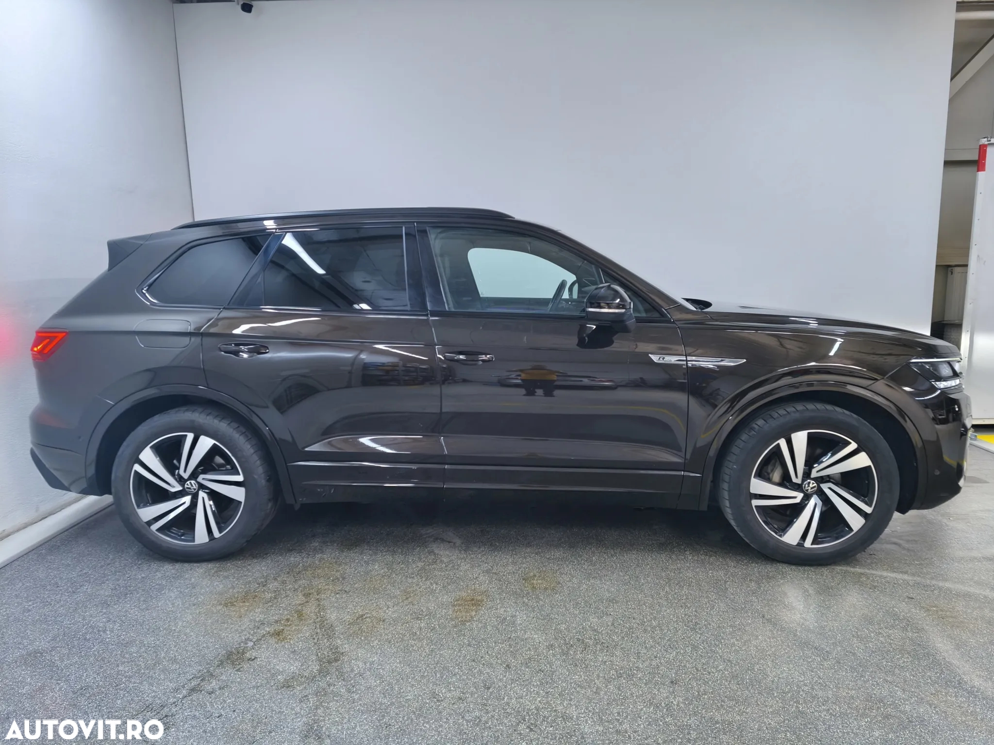 Volkswagen Touareg V6 TDI R-Style - 7