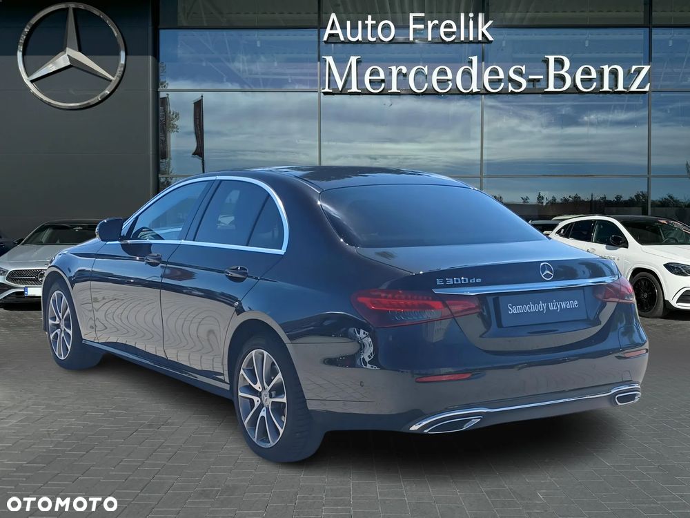 Mercedes-Benz Klasa E 300 de Avantgarde - 4