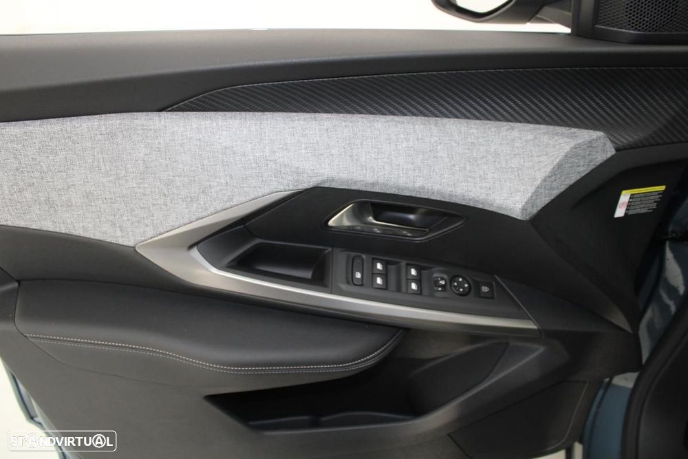 Peugeot E-5008 73 kWh Allure - 10