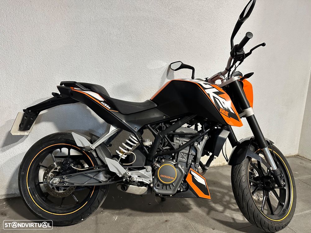 KTM Duke - 4
