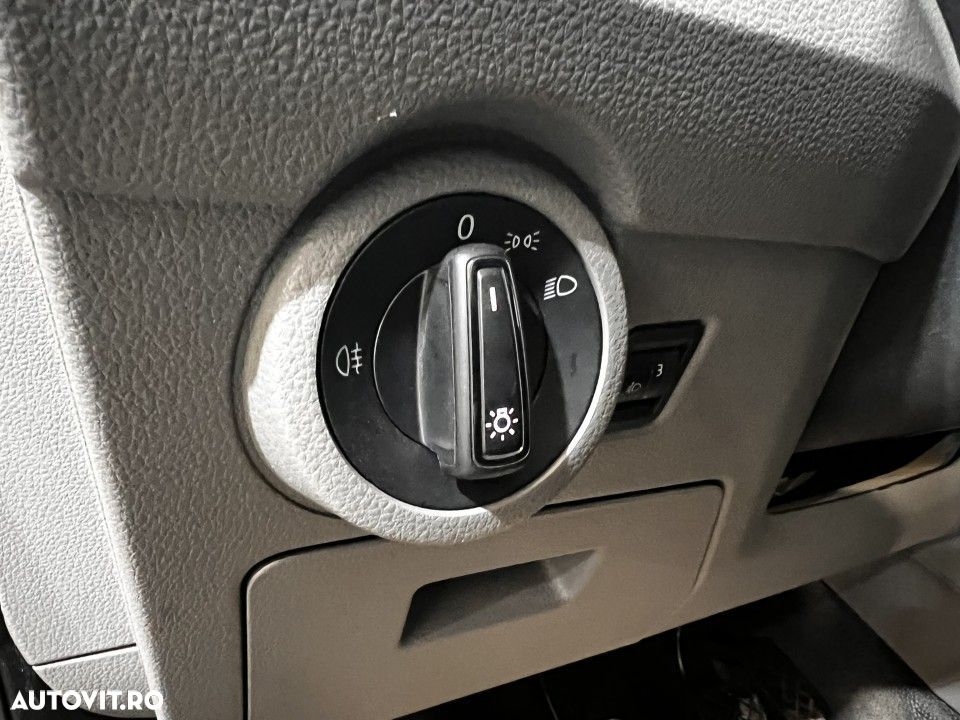 Volkswagen Transporter - 17