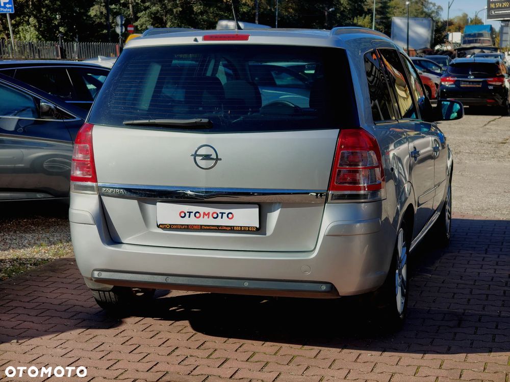 Opel Zafira 2012