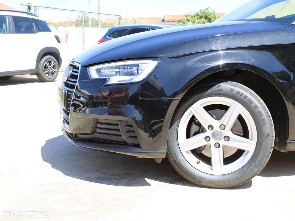 Audi A3 Sportback 30 TFSI S tronic - 11