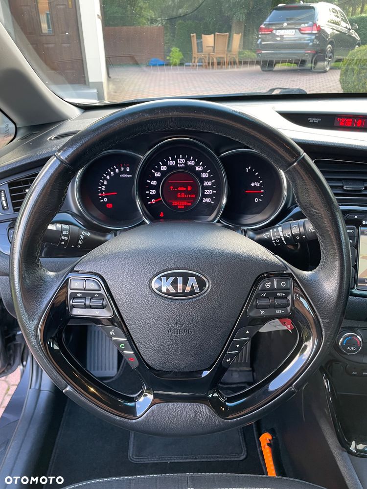 Kia Ceed - 18