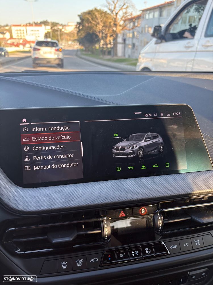 BMW 116 d Pack Desportivo M Auto - 8