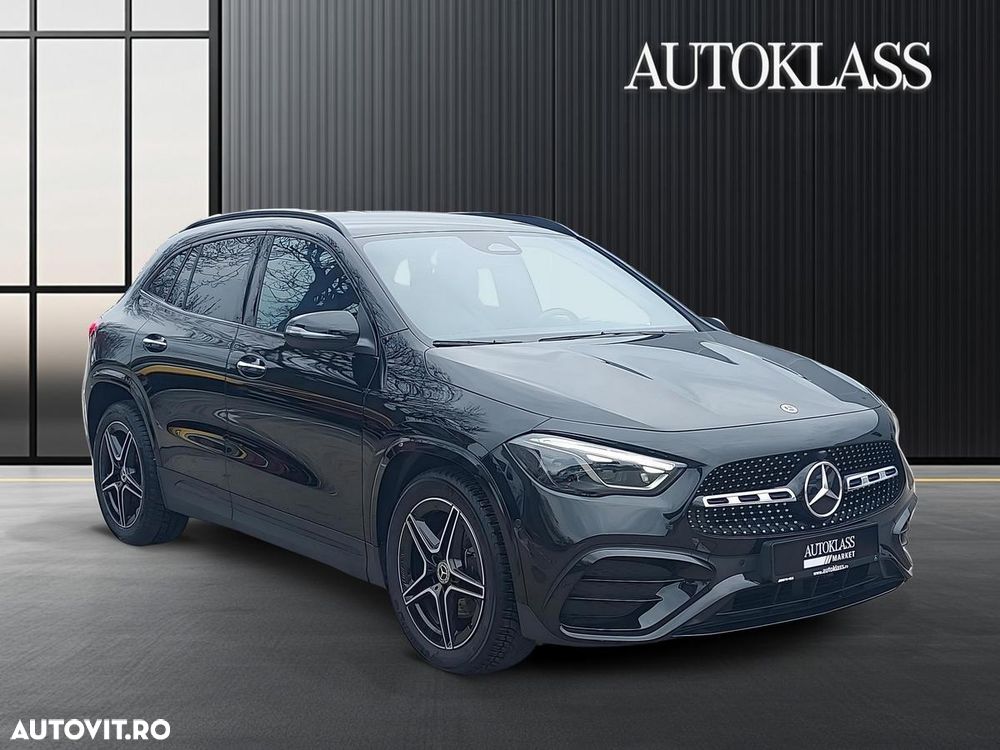 Mercedes-Benz GLA - 8