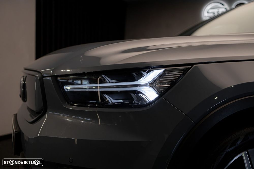 Volvo XC 40 P8 AWD Recharge RDesign - 36