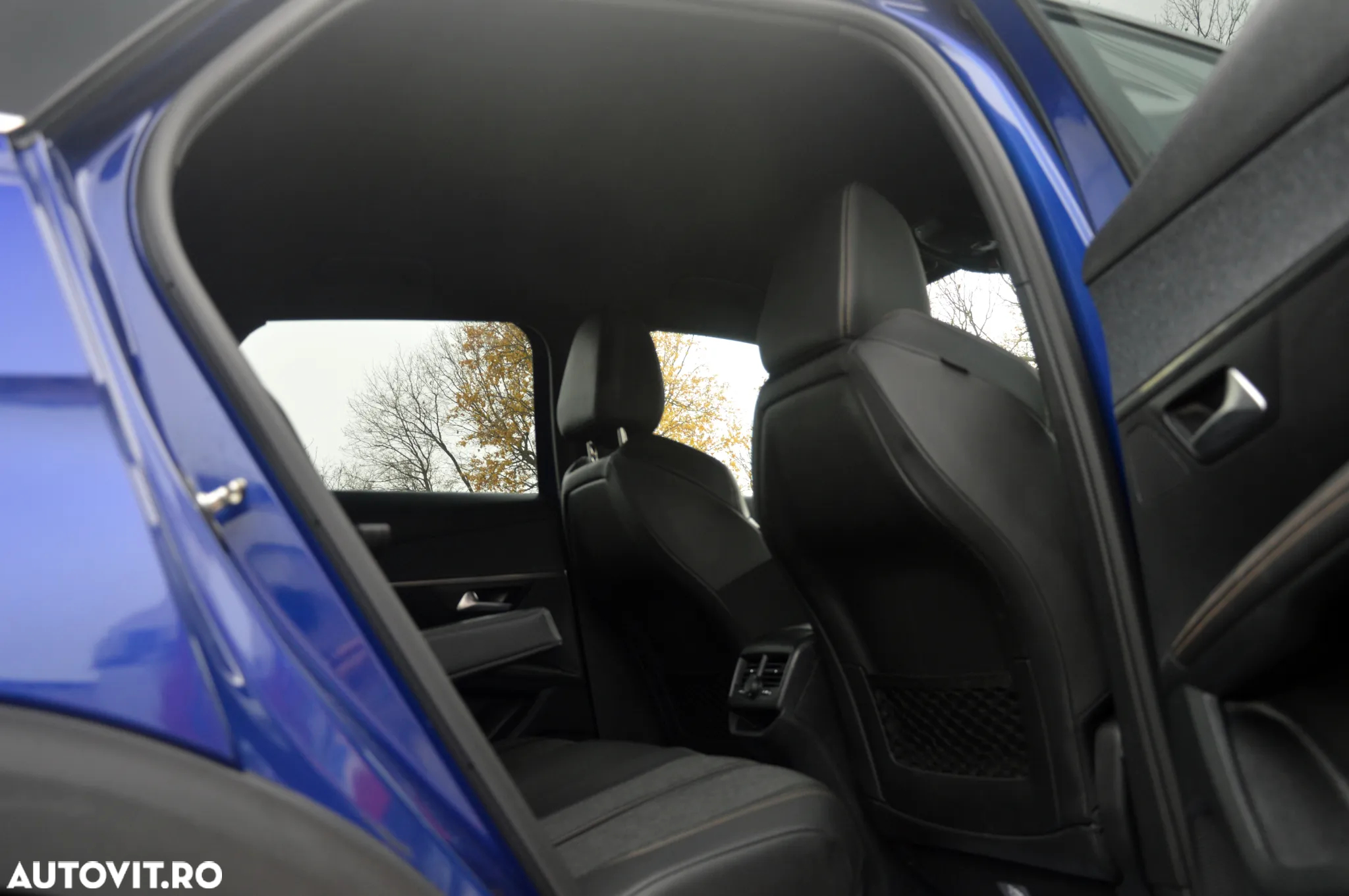 Peugeot 3008 1.5 BlueHDI S&S EAT8 GT-Line - 29