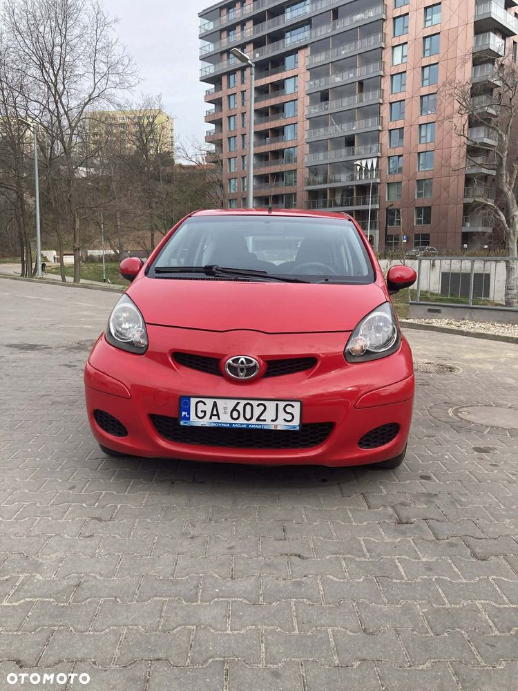Toyota Aygo Standard - 6