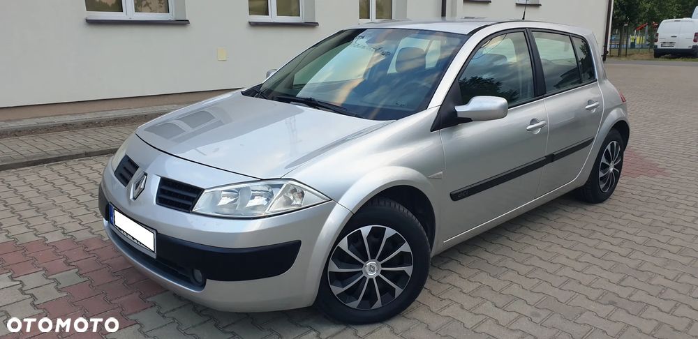 Renault Megane 1.5 dCi Confort Dynamique - 1