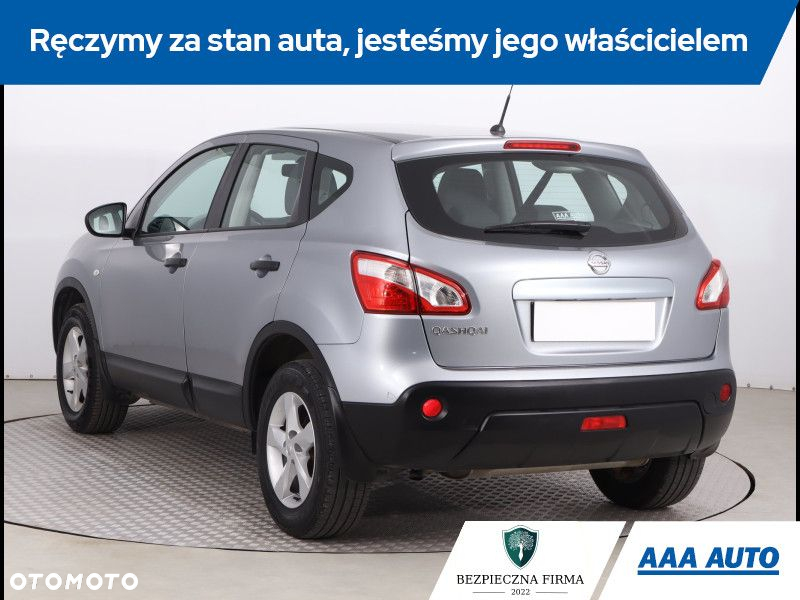 Nissan Qashqai - 5