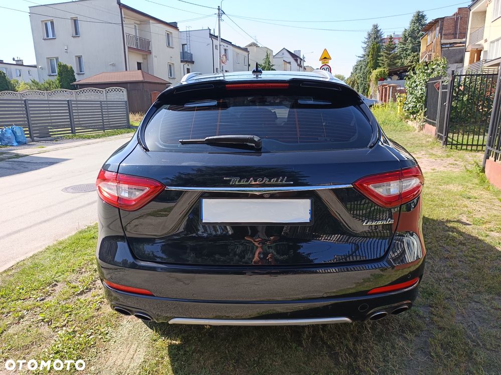 Maserati Levante S Q4 - 5