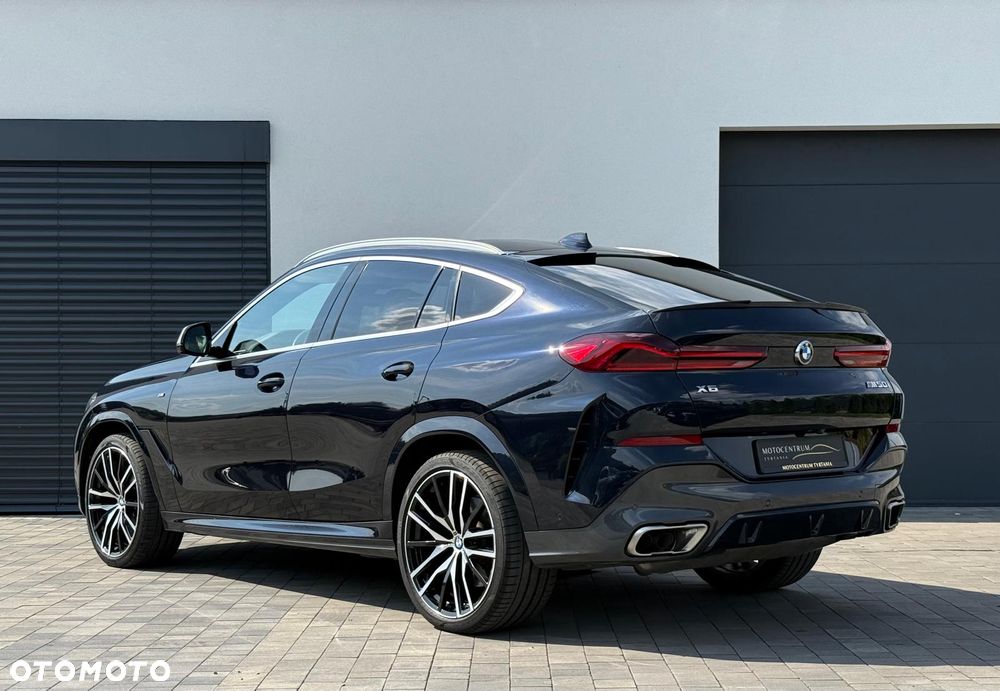 BMW X6M - 6