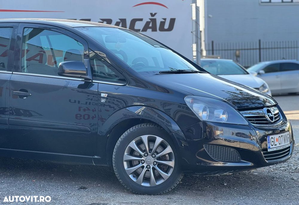 Opel Zafira - 13