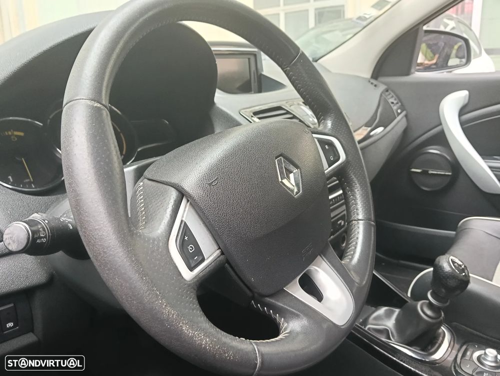 Renault Mégane Sport Tourer ENERGY dCi 110 Start & Stopp Bose Edition - 7