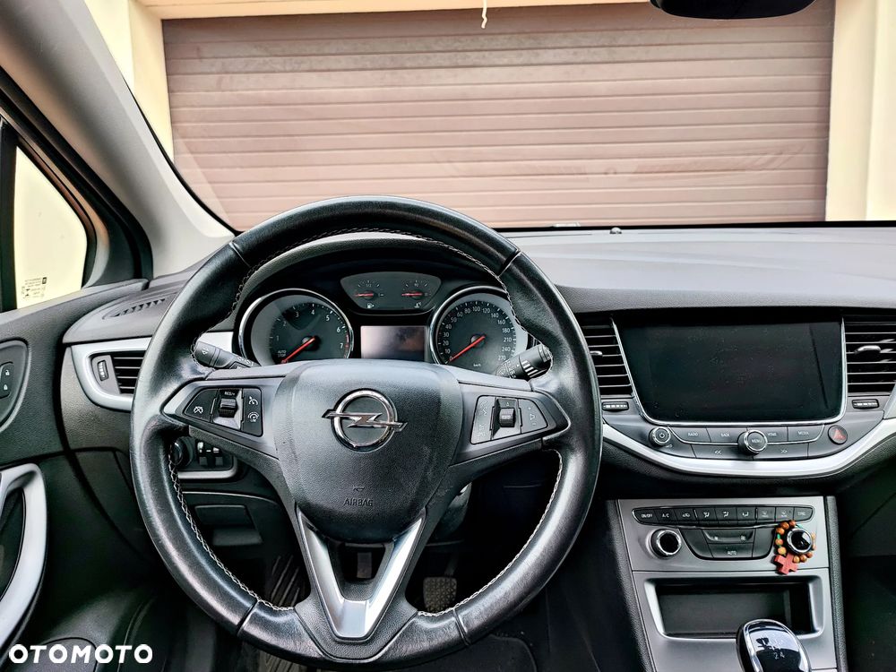 Opel Astra 1.0 T GPF Enjoy S&S - 11