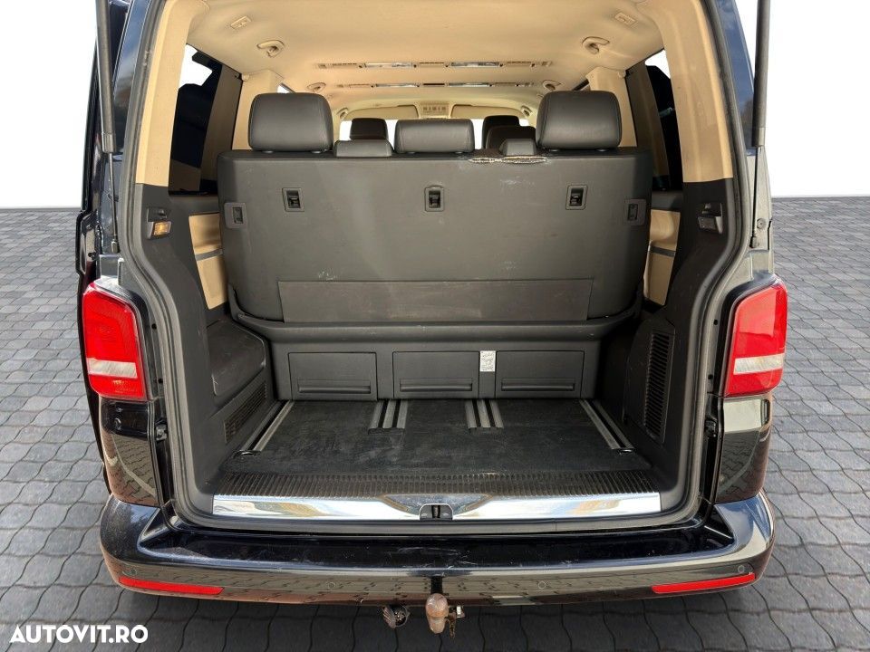 Volkswagen Multivan - 11